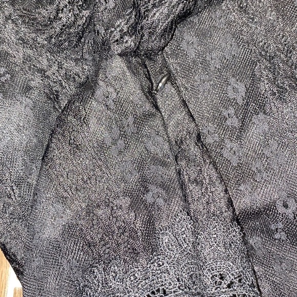 Allison black lace  dress - Picture 3 of 11